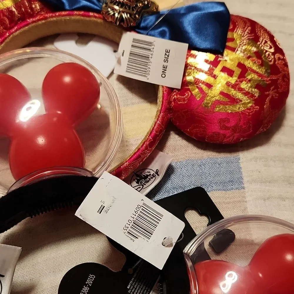 Set of 2 Disney Mickey and Minnie mouse ears headbands
